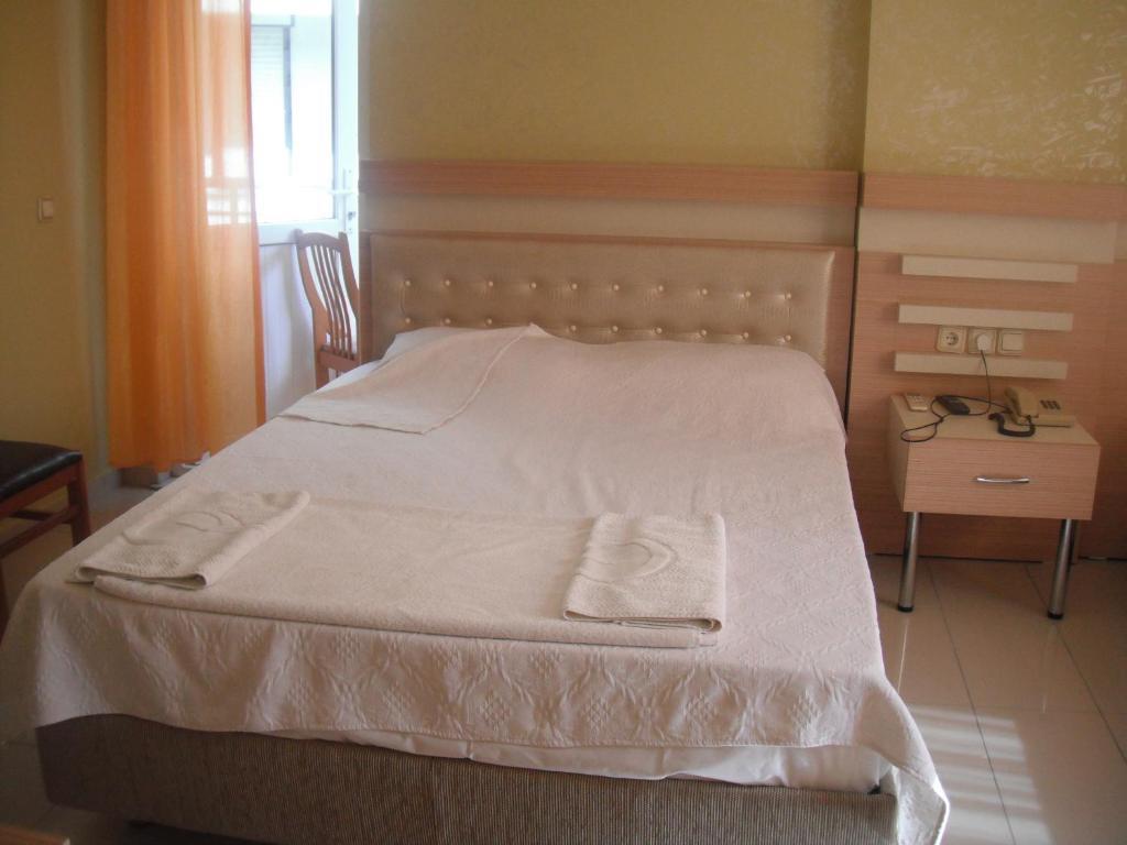 Otel Guenduez Antalia Camera foto