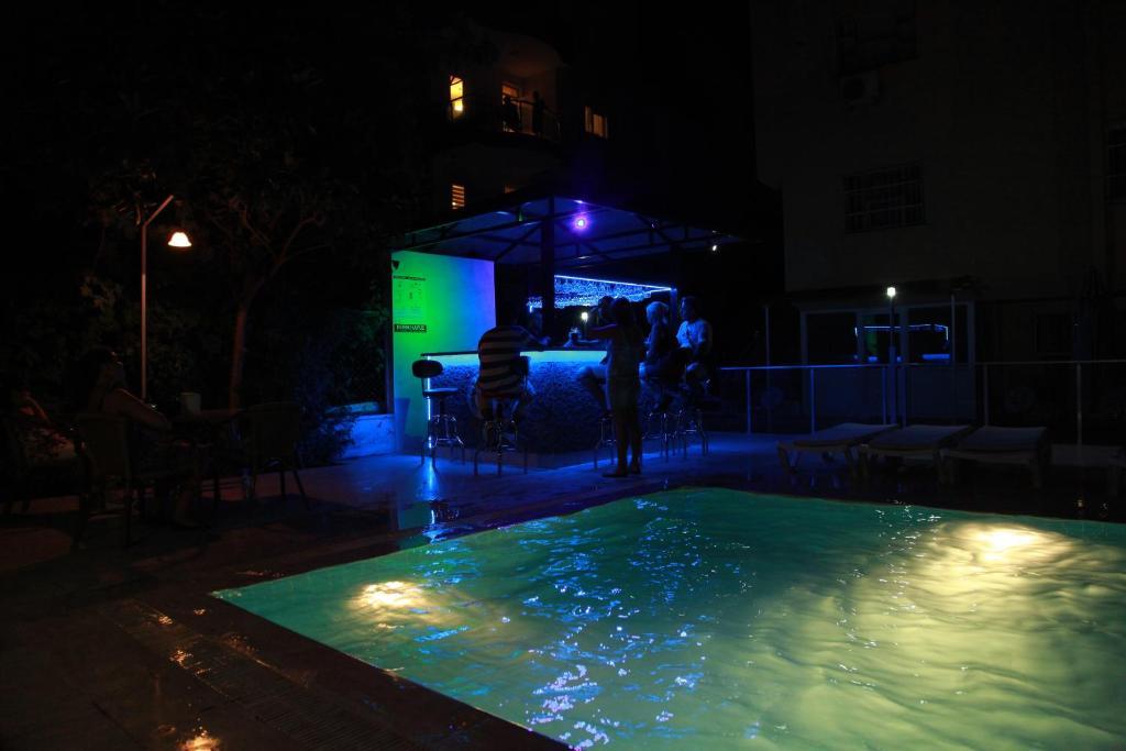 Otel Guenduez Antalia Esterno foto
