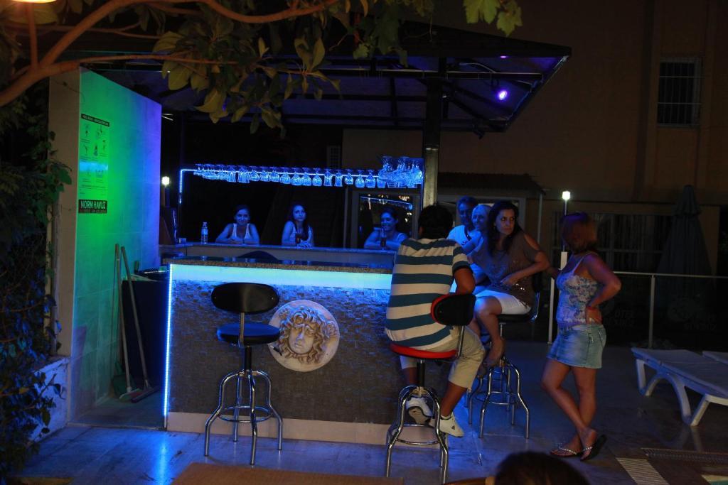 Otel Guenduez Antalia Esterno foto